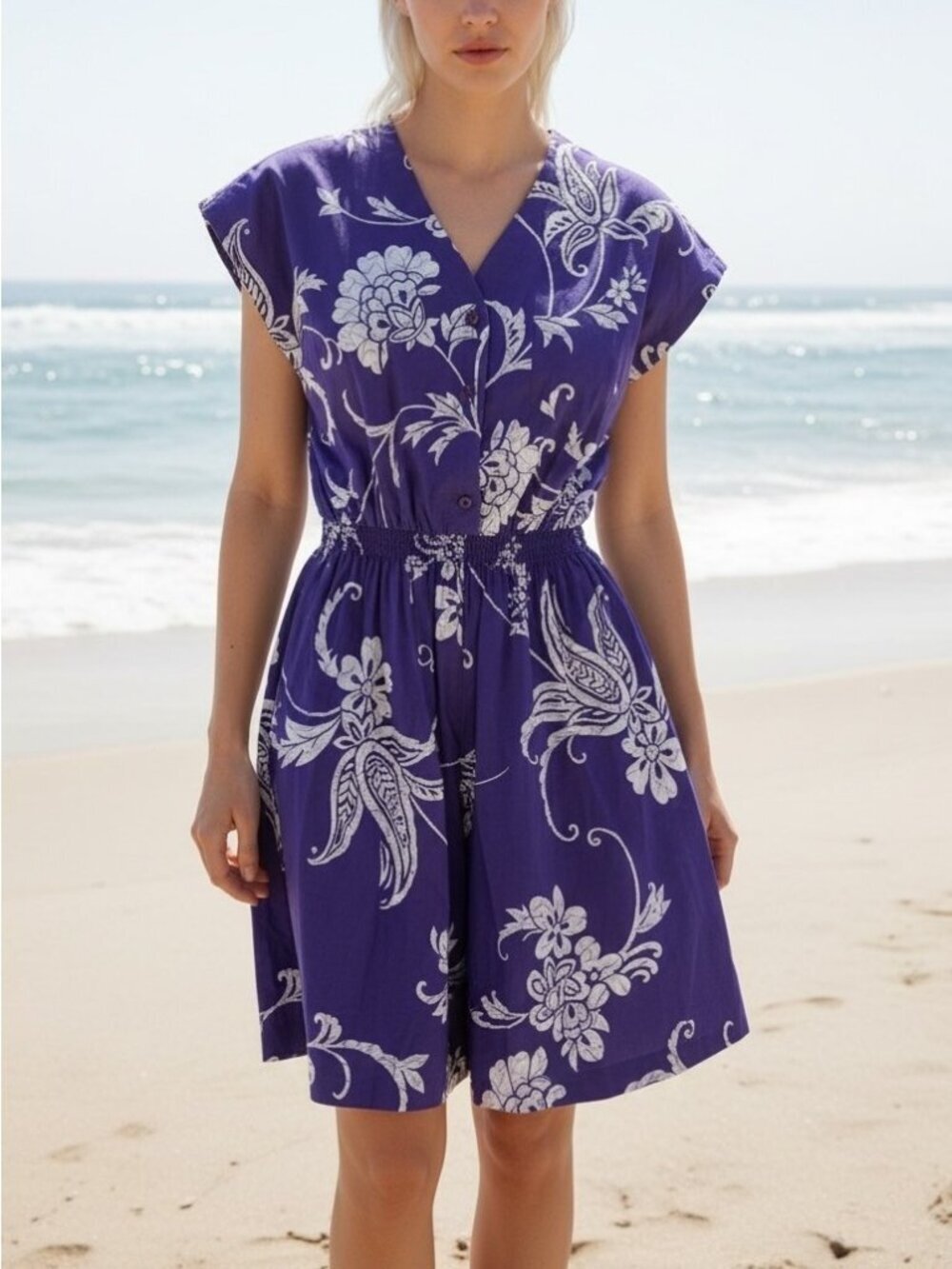 Hilo Hattie Hawaiian Purple White Floral Cotton Dress Made in Hawaii Size M